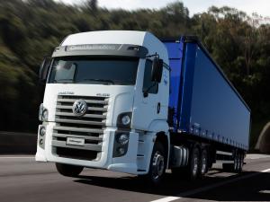 2013 Volkswagen Constellation Tractor 25.420